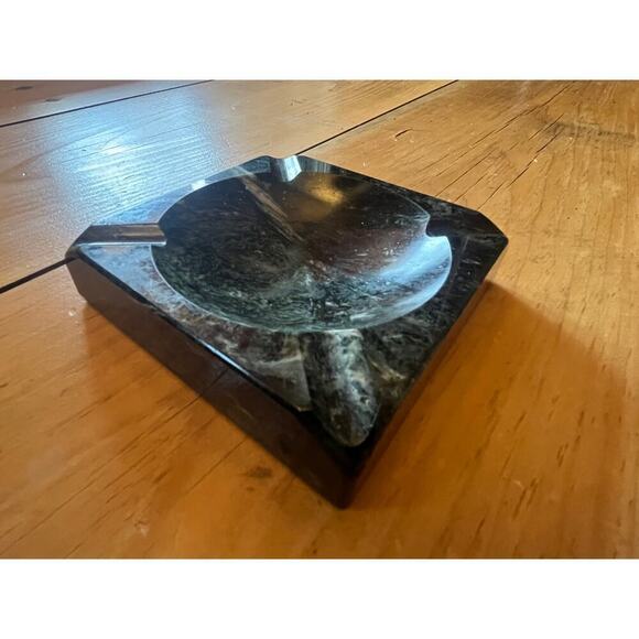 Vintage Green Stone Ashtray. Marbled. Square. Bar Decor. Man cave - Picture 5 of 10